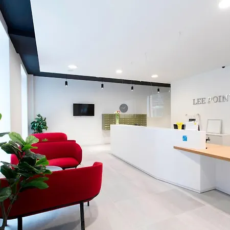 Yugo Explore - Lee Point Apartament
