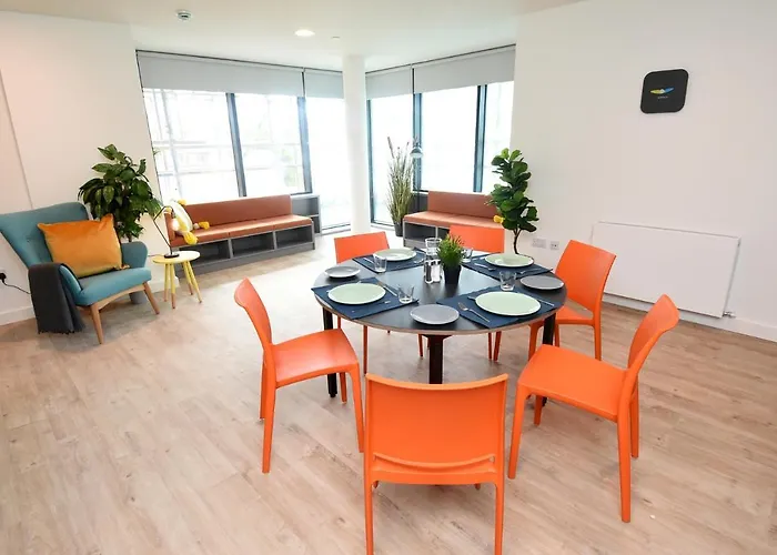 Yugo Explore - Lee Point *