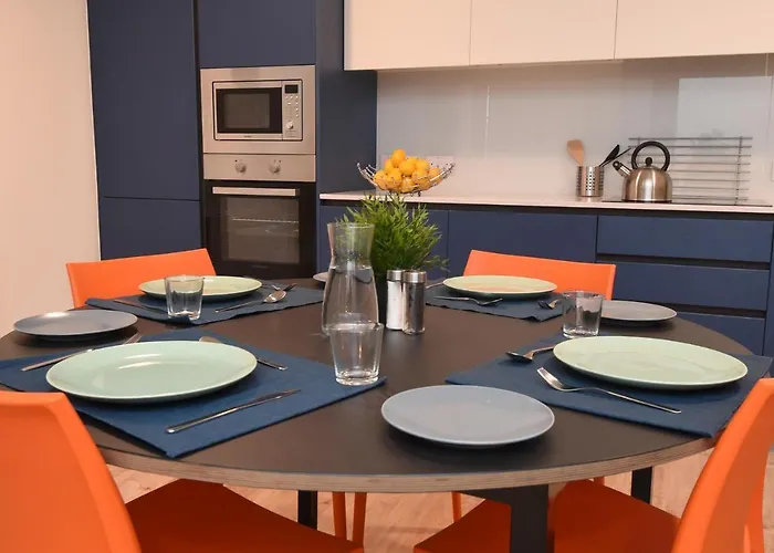 Yugo Explore - Lee Point *